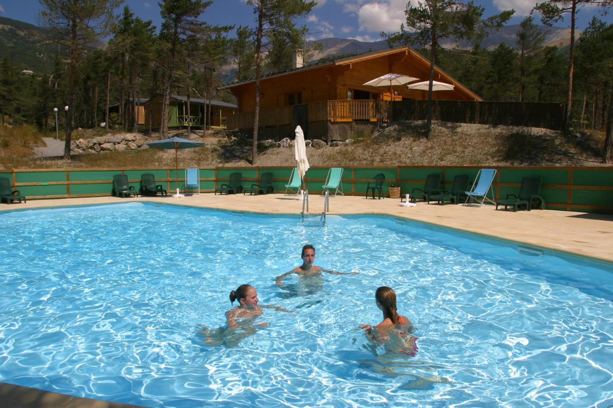 Hotel Parc Residentiel De Loisir : Le Loup Blanc Du Riou Barcelonnette Zewnętrze zdjęcie